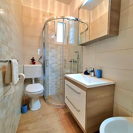 Holiday home Holiday Mario-1 By Interhome